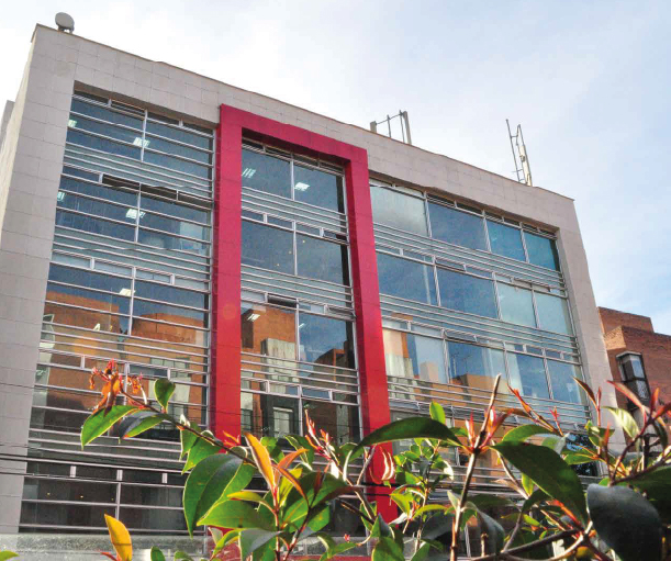 Mesa de trabajo 8 copia 10-100